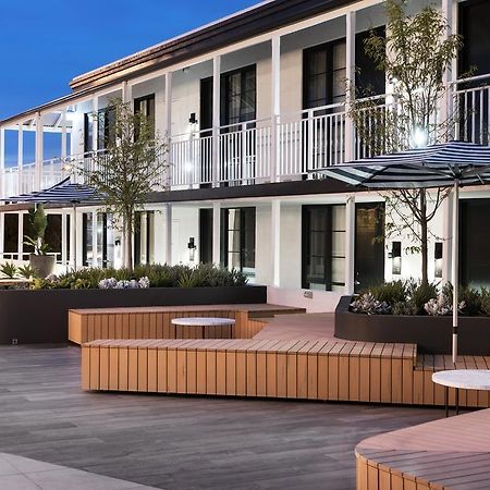 Tradewinds Hotel And Suites Fremantle Exterior photo